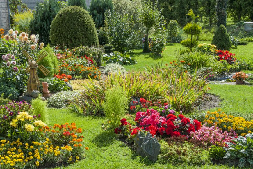 Top 5 Tips for Planning your 2023 Garden